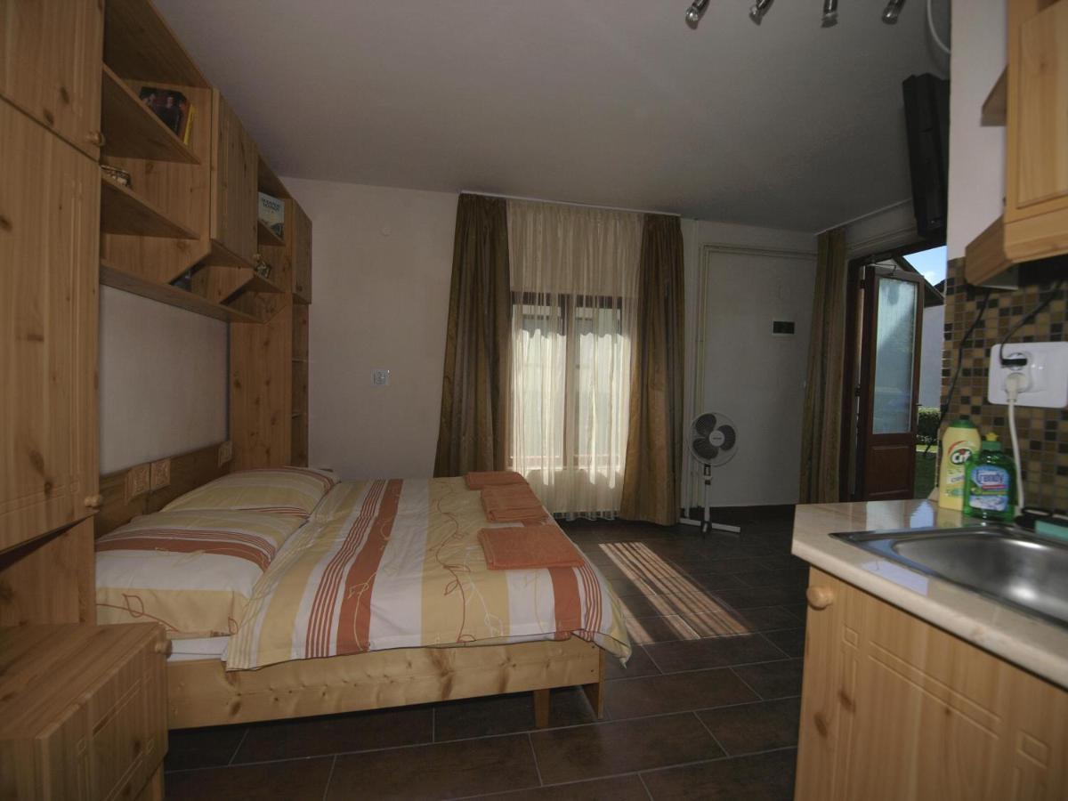 Sarreti Apartmanhaz Balatonfüred Exteriör bild