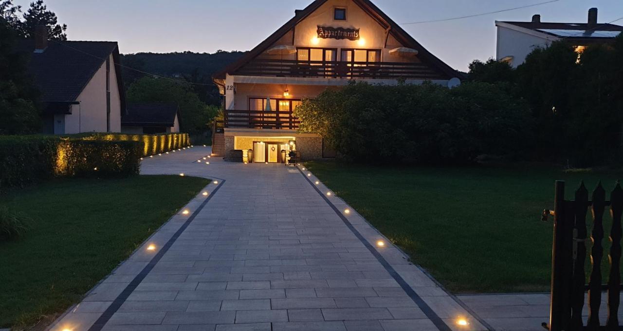 Sarreti Apartmanhaz Balatonfüred Exteriör bild