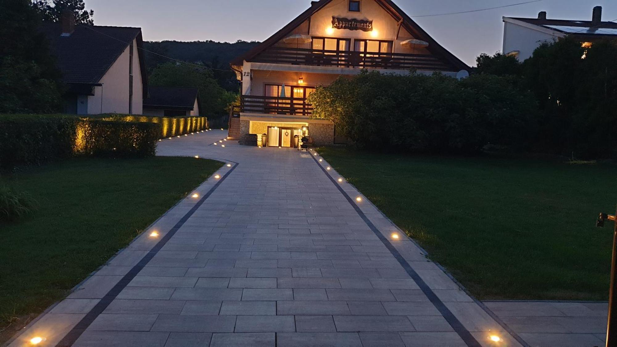 Sarreti Apartmanhaz Balatonfüred Exteriör bild