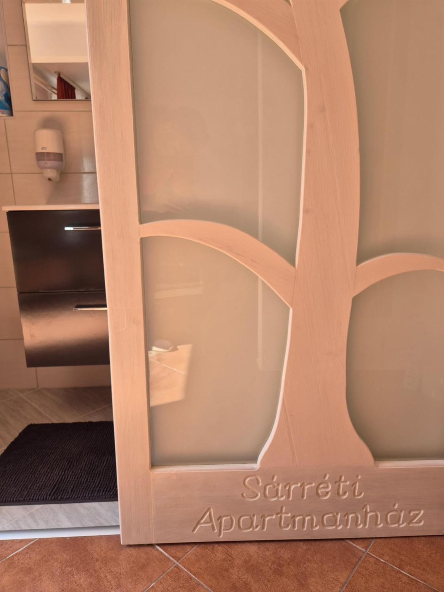 Sarreti Apartmanhaz Balatonfüred Exteriör bild