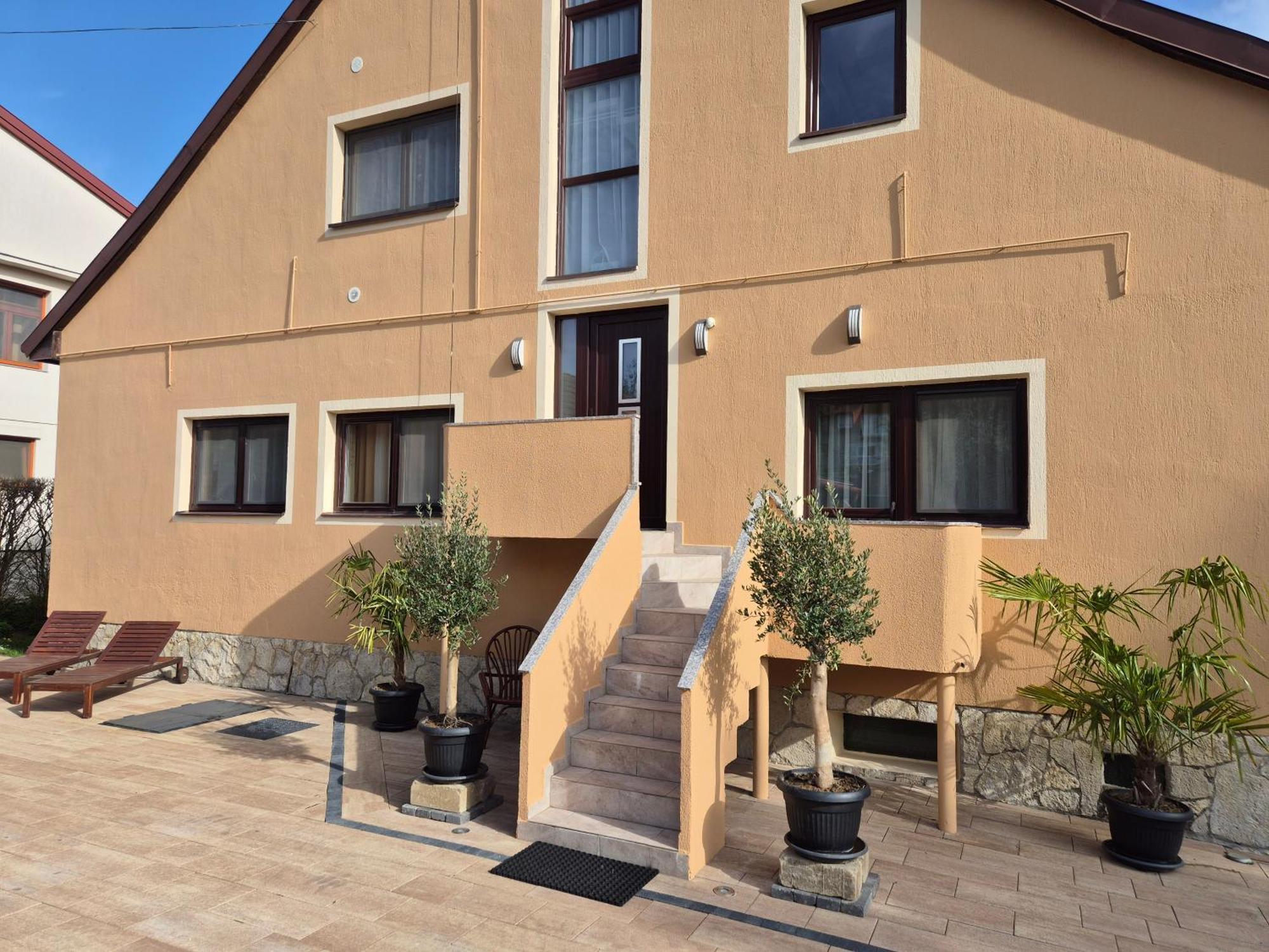 Sarreti Apartmanhaz Balatonfüred Exteriör bild